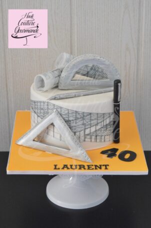 Gâteau décoré cake design alsace haute couture gourmande corporate cake gbs société dessinateur industriel bureau d'étude